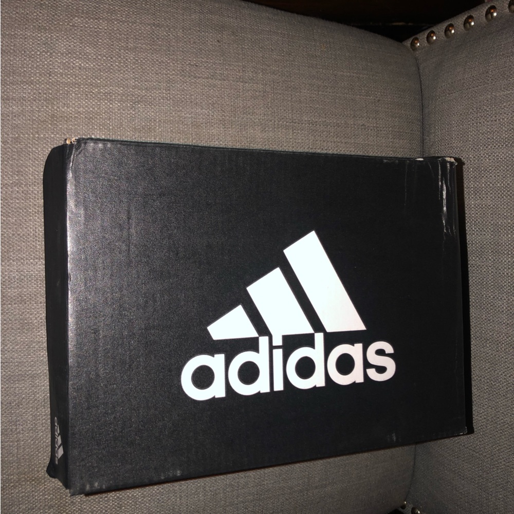 Adidas Breaknet 1 for Kids Brand New in box with tags
